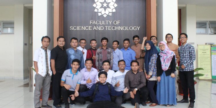 03bbd467-bfd0-49e0-bf76-dbb5abaf83a2