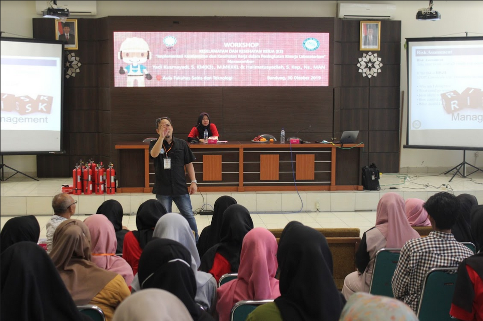 Pentingnya K3 Demi Peningkatan Kinerja Laboratorium Pentingnya K3 Demi Peningkatan Kinerja Laboratorium